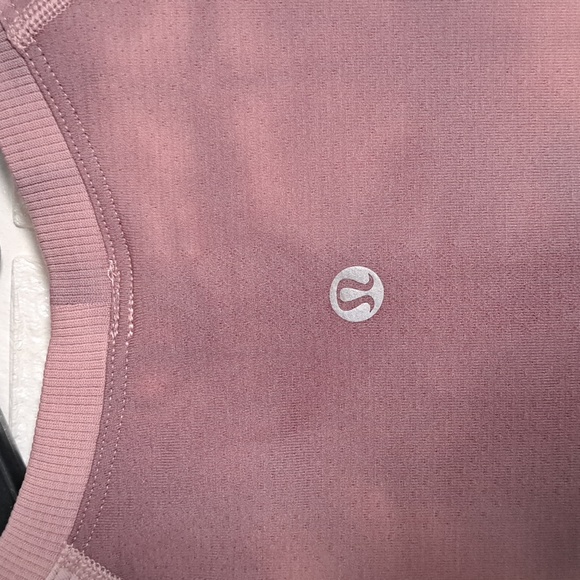 Lululemon Swiftly Tech Short Sleeve 2.0 Marble Dye Vintage Plum 10 - Picture 8 of 9